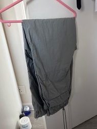 GU 女裝灰色工裝褲