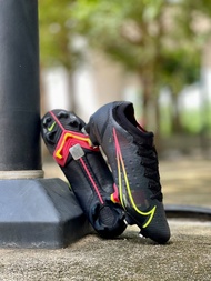 【ข้อเสนอพิเศษ】2024 ใหม่ รองเท้าฟุตบอล -Fully Knitted Waterproof FG Ultra Ultimate รองเท้าผ้าใบผู้ชาย ฟุตบอลสตั๊ด จัดส่งฟรี ข้อเสนอของแท้