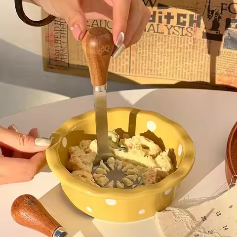 1pc Mini potato masher stainless steel wooden handle butter cheese spatula fruit masher Kitchen Tool