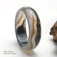 57.5mm Natural Agate Chalcedony Bangle 天然玛瑙玉髓手镯 (Z839)