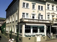 哲邁尼爾哈宙斯酒店 (Hajo´s Germania Lodge & Irish Pub)