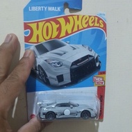 Hot Wheels Nissan GTR R35 LBWK Abu2