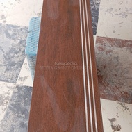 Granit tangga motif kayu Walnut 30X90+20X90
