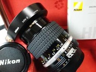 Nikon Ais 28mm F2 “酒吧之眼”近新品（附B+W德國製保護鏡及新盒裝HN-2遮光罩）