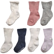 Bonds (Reject item) Baby boy girl Sock - Size NB 0-3M (6cm) very stretchable material