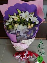 ~~台中花店~~(百合加玫瑰花束)`~`~花圈.人造花花籃.盆栽..罐頭塔.彩球.鮮花.花束.會場佈置(代客送花)(全省免費代送)