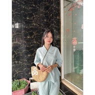 Japanese women's linen outfit