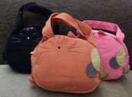 ☆貓咪拼布包特賣會☆卡拉咪樂幸福迷~經典二用款貓形手提背包~實用又輕巧