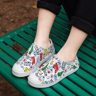 COD DSGRTYRTUTYIY Summer New Style wnc native Casual Cartoon Hole Shoes Children Waterproof Anti-Slip Jefferson Beach Student Breathable Sandals