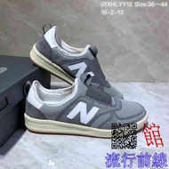 優選 HL1190款 價格1300元 New  Balance  CT300 NB新百倫豬八新配色 英倫復刻版型！全新配色登場！青春校園風板鞋！ 01XHLYY...(CDAD)