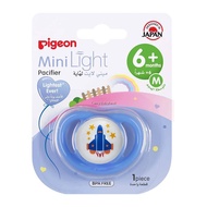 PIGEON MINI LIGHT PACIFIER - 6+ MONTHS