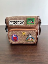💜COACH 蔻馳 x PEANUTS 聯名款 Sullivan 20 帆布 斜挎包 單肩包 小號 男款Crossbody bag, shoulder bag, small size for men