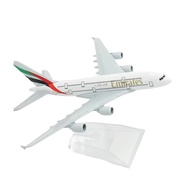Scale 1:400 Metal Aircraft Replica Emirates Airlines A380 B777 Airplane Diecast Model Aviation Plane