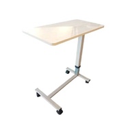 โต๊ะคร่อมเตียง พื้นไม้ โครงเหล็ก ปรับระดับได้ รุ่น TA00