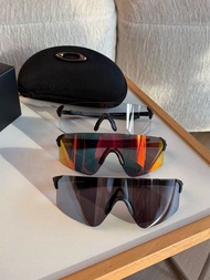 三色 Oakley EVZero Blades 系列 運動太陽眼鏡
