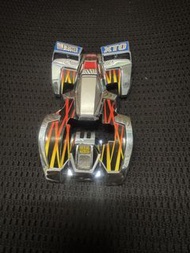 四驅車
