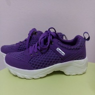 Sport Shoes Sneaker (Purple size 34/35)