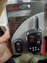 神牛閃光燈功率遙控觸發器