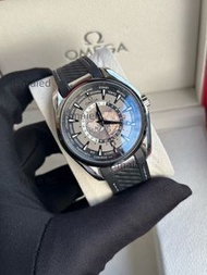 Omega最新款時灰盤配色全新來襲海馬150米系列 Aqua Terra腕表