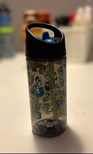 Smiggle water bottle (with straw)
