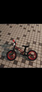 Hape 兒童平衡車