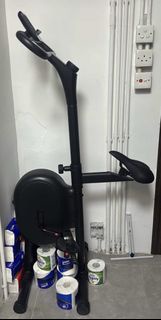 DOMYOS 健身單車 Initial Bike 可摺疊靜音可連線健身單車 DOMYOS | 產品編號: 8578613