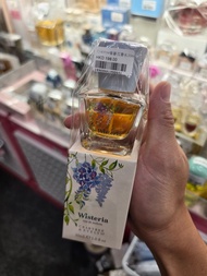 ​Crabtree & Evelyn 瑰珀翠 紫藤花淡香水 Wisteria Eau de Toilette 30ml 香港現貨 正品絕版罕有氣質優雅花香爆款