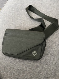 Code 10 Sling Bag 防水防盜防割