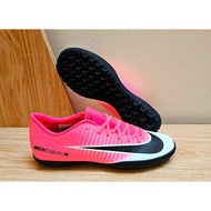Nike Mer Vic6 Soccer Shoes