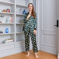 ชุดนอน Vana ลาย Army bird ผ้าซาติน