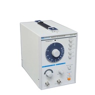 TAG-101 Low Frequency Signal Generator 10Hz~1MHz ±0.5dB AC220V / 110V 50Hz / 60Hz