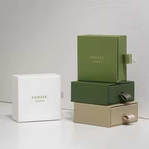 20PCS 8x8x3.5cm Paper box cream white custom jewelry box personalized logo necklace earrings ring je