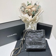 ❤️限時優惠❤️非常稀有的全新黑魚子醬皮革 Chanel mini22 最新黑色琺瑯晶片款
