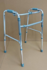 WALKER NON WHEEL FOR ADULT