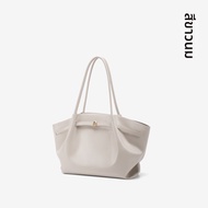 La Festin | กระเป๋าถือ Litttle Lazy Tote Bag