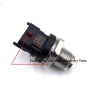VOLVO excavator parts EC210B fuel common rail pressure sensor EC240B EC290B pressure sensor oil pres