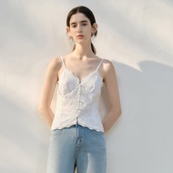 Yigue | เสื้อกัม Thomson ขาวต่อผ้าลูกไม้