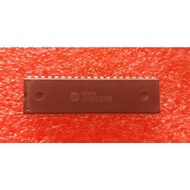 UM8250B UM8250 ELECTRON PART