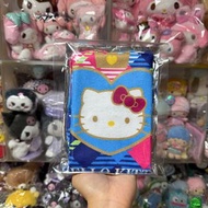 日版 Sanrio Characters Hello Kitty 懷舊系列 復古抽獎 - 紫色獎 毛巾 藍紅 格仔 (約35cm x 35cm)