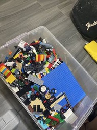 二手 LEGO 積木雜件大雜燴 附膠箱