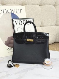 🐴 99新 Birkin 25 Touch Matte Alligator 黑色 金扣 Togo Stamp Y