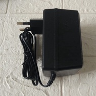 AC-AC ADAPTOR OUTPUT: AC 12V 1A MODEL NO: TGH-121000 INPUT : AC110V 60H