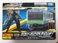 Tamara Tomy 新幹線變形機器人 Brand new