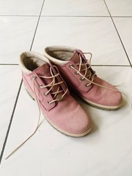 Timberland 粉色短靴