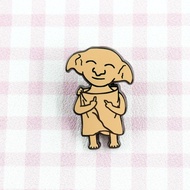 Movie character Dobby's house elf metal brooch, cute fan gift accessory