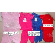MERAH Take all 3 new pajama sets bonus 1 set of pink pajamas and 2 psg Nippon Paint red t-shirts