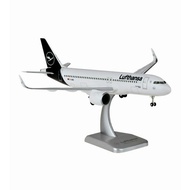 German Lufthansa Airbus A321-200 Aircraft Display model 1/200 Hogan wings