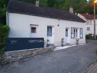 Rumah 60 m² dengan 1 bilik tidur dan 1 bilik mandi peribadi di Morienval (La Maison du Druide )