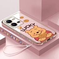 โทรศัพท์กรณีออกแบบใหม่สำหรับ Vivo V25 5G V25E V25 Pro 5G กรณี Vivo V25 5G V25e V25 Pro Casing【Free Lanyard】Cartoon Lucky หมีพูห์ขอบสแควร์รูปแบบปลอกชุบโทรศัพท์หรูหราเปลือกนุ่มโทรศัพท์กรณี