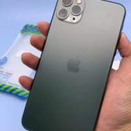 Apple Iphone 11 pro Max 256G ，6.7 寸大屏幕顯示，電池100 % 健康度，已貼上全新...